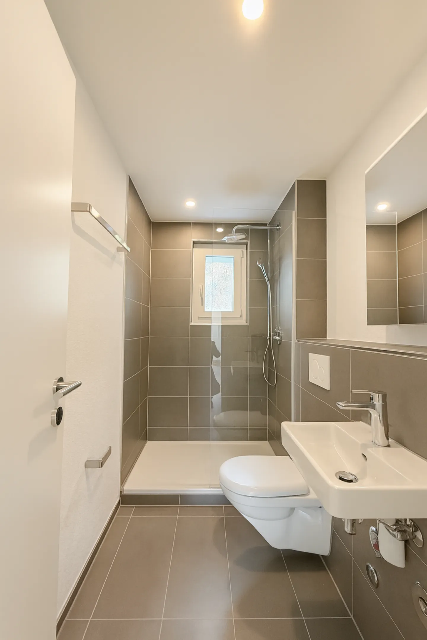 Première location après rénovation complète - appartements élégants de 3,5 pièces à Grenchen - Photo 6 sur 6