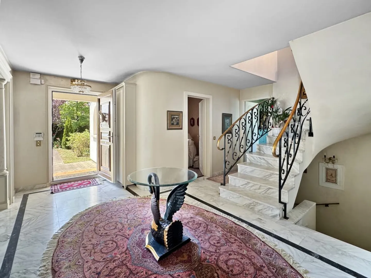 Individual villa in Founex on a very beautiful plot of 1400m2 - Photo 5 of 10