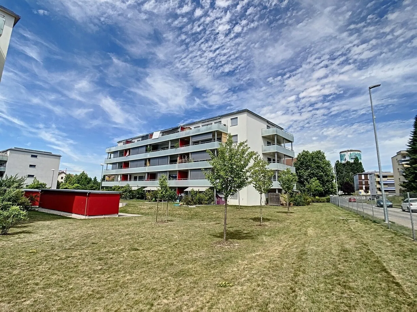 Appartement moderne avec balcon spacieux - Photo 8 sur 8