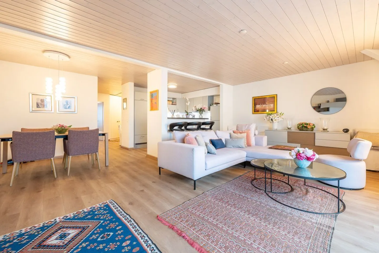 Magnificent duplex with unobstructed view - Photo 2 of 13