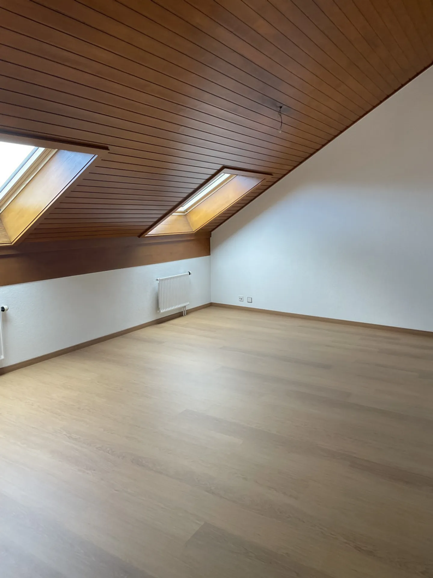 Charmante 2-Zimmer-Wohnung mit Charakter im Dachgeschoss - Foto 4 von 8