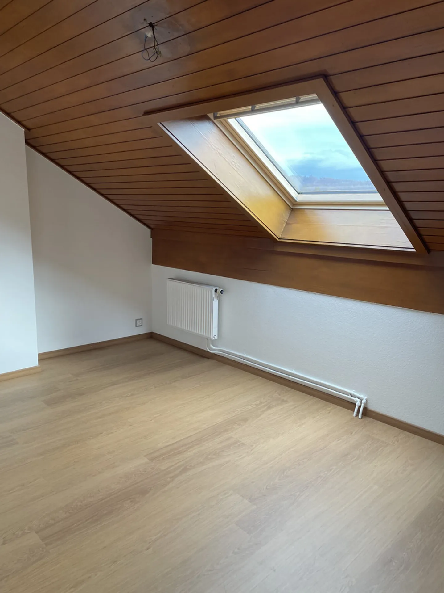 Charmante 2-Zimmer-Wohnung mit Charakter im Dachgeschoss - Foto 5 von 8