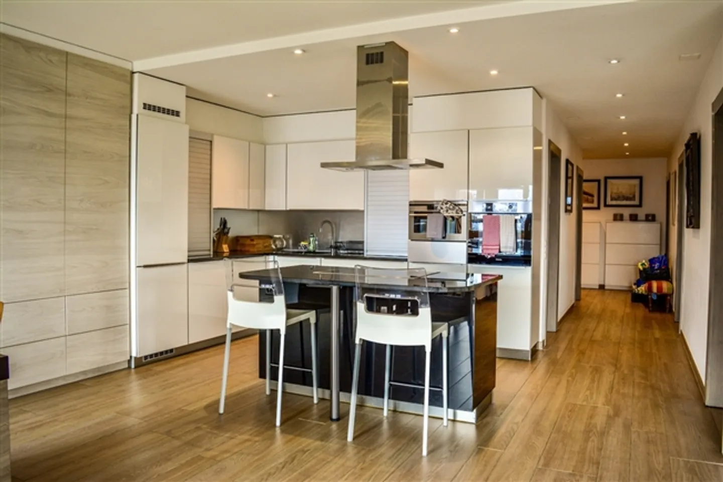 Luxuswohnung mit Terrasse - Foto 9 von 15