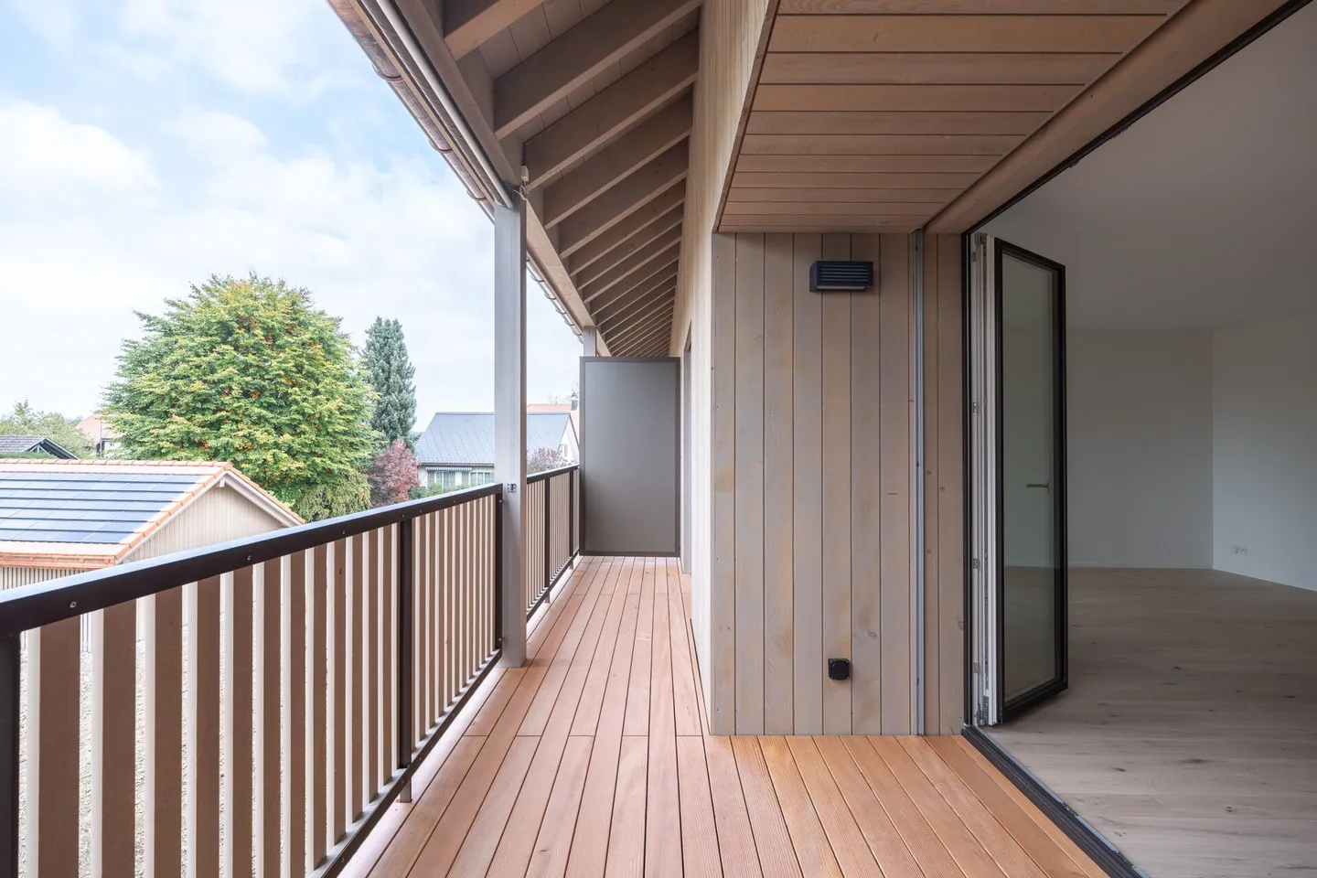 Neubau - stilvolle 4.5-Zimmer-Maisonette mit 157 m² Wohnfläche in Zauggenried - Foto 17 von 18