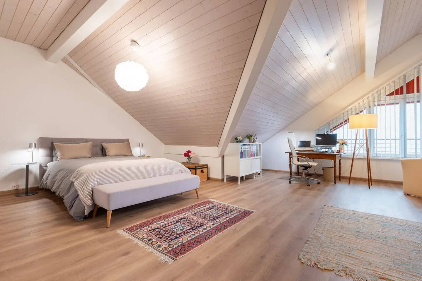 Magnificent duplex with unobstructed view - Photo 10 of 13