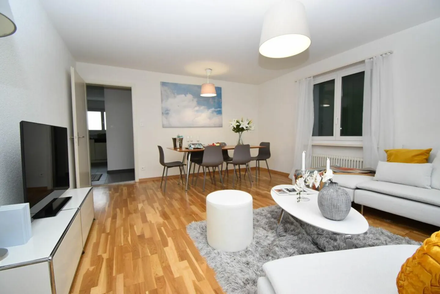 Gemütliche 4-Zimmerwohnung mit Balkon - Foto 2 von 11