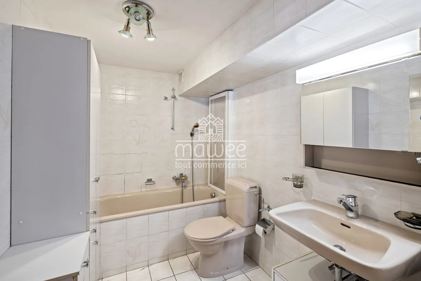 4,5-Zimmer-Wohnung mit Nebengebäuden in Martigny - Foto 12 von 13
