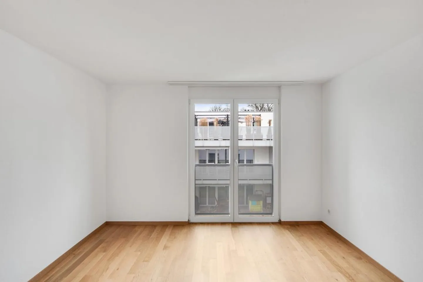 Generously living in the best location. 4.5-room apartment in Döttingen! - Photo 3 of 8