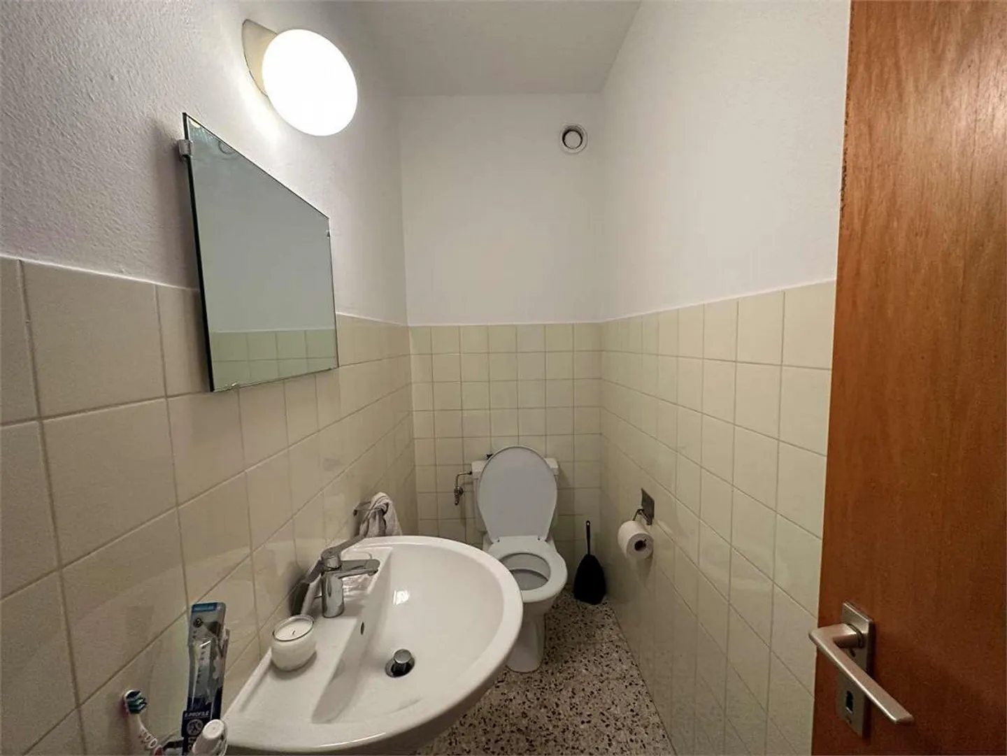 Helle 4.5 Zimmer in einem renovierten Gebäude - Foto 7 von 11