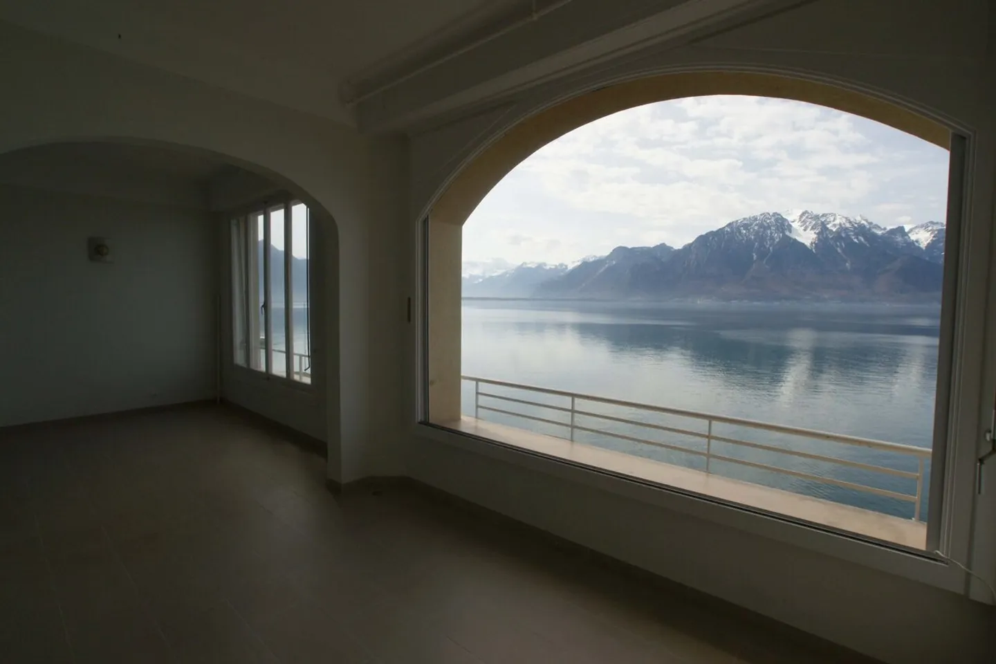 7.0 room apartment on the 1st floor - Photo 4 of 8