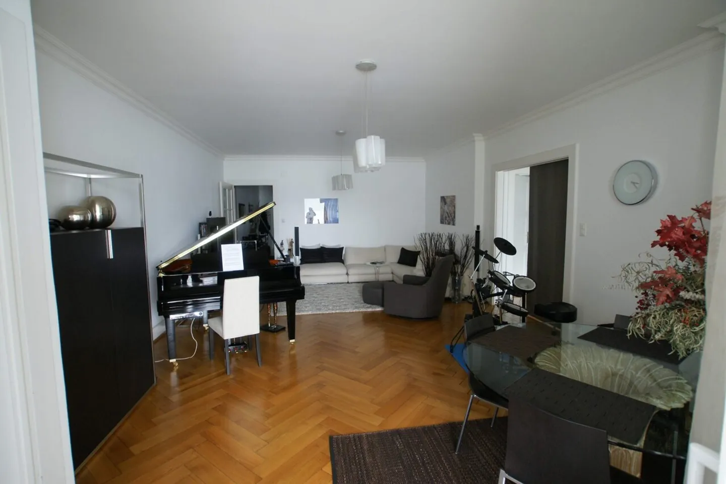 7.0 room apartment on the 1st floor - Photo 6 of 8