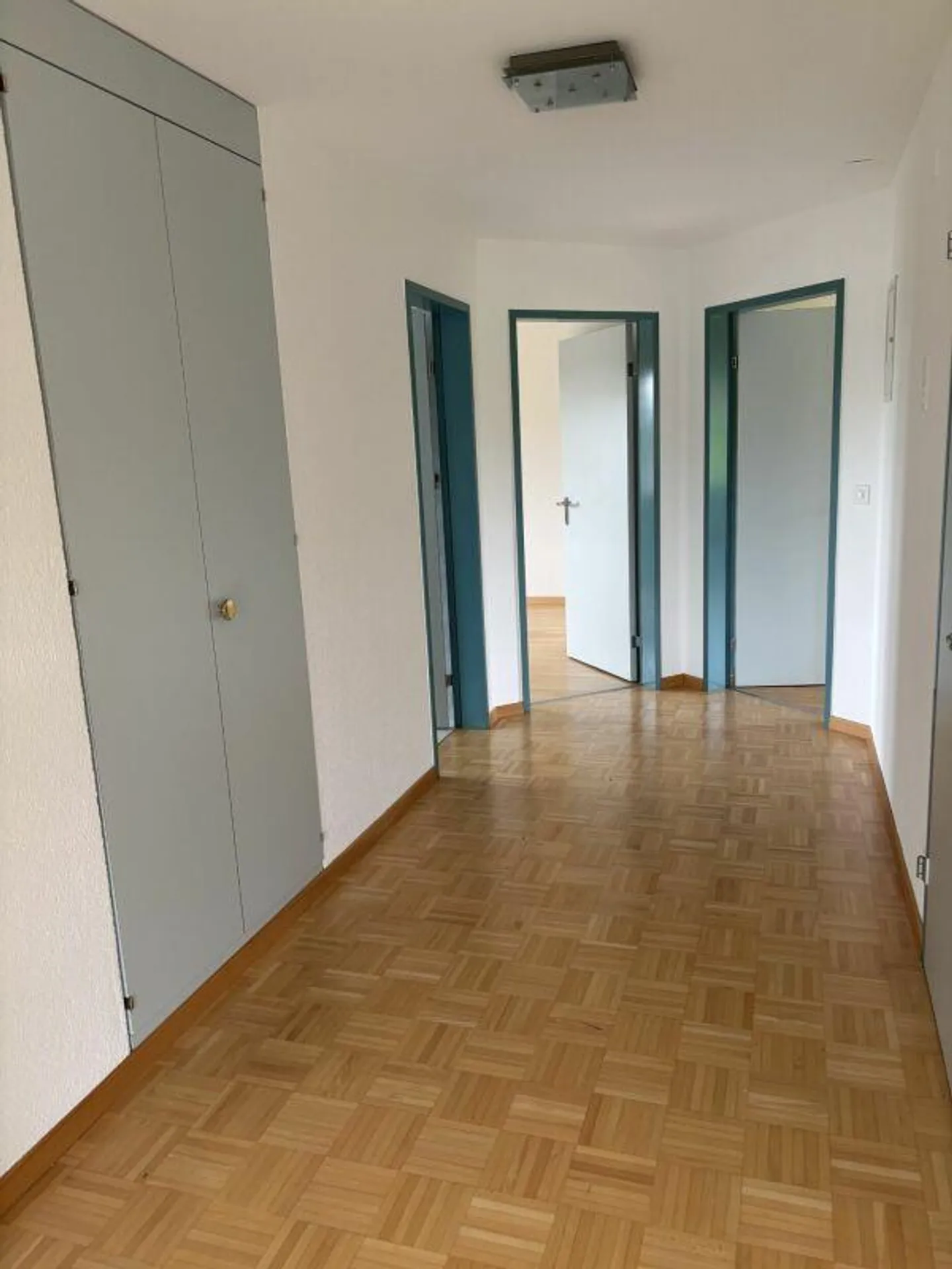 schöne, helle 3.5 Zimmer-Wohnung mit grosszügigem Balkon - Foto 9 von 9