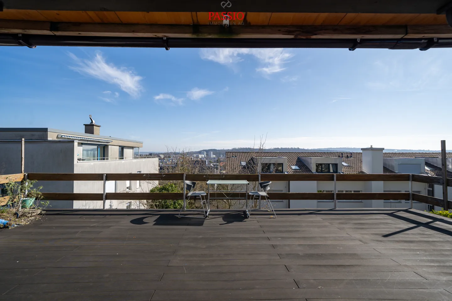 Bâtiment unique avec 3 appartements et vue imprenable - Photo 11 sur 23