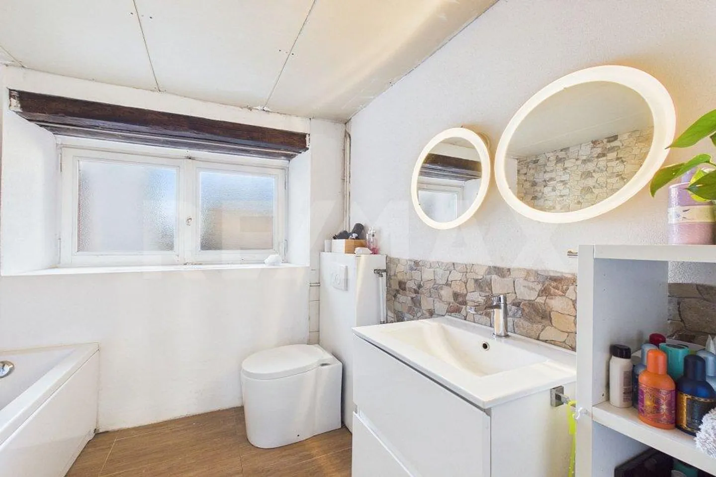 Maison Charmante au Cœur du Village - Atmosphère, Lumière et Tranquillité - Photo 10 sur 13