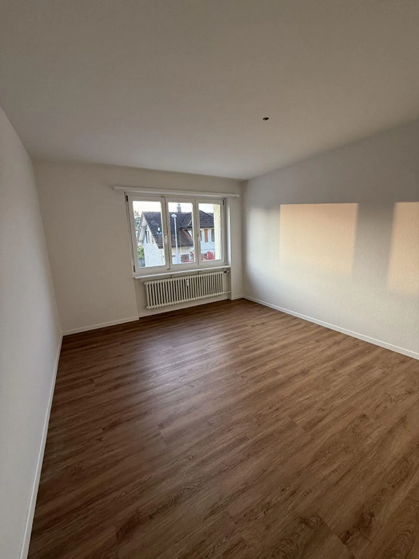 Appartamento spazioso di 3,5 stanze - Foto 8 di 12