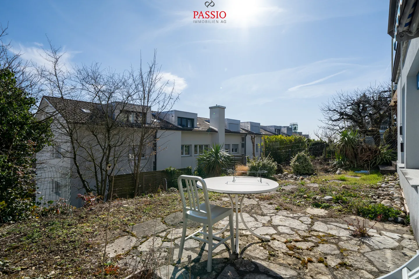 Bâtiment unique avec 3 appartements et vue imprenable - Photo 16 sur 23