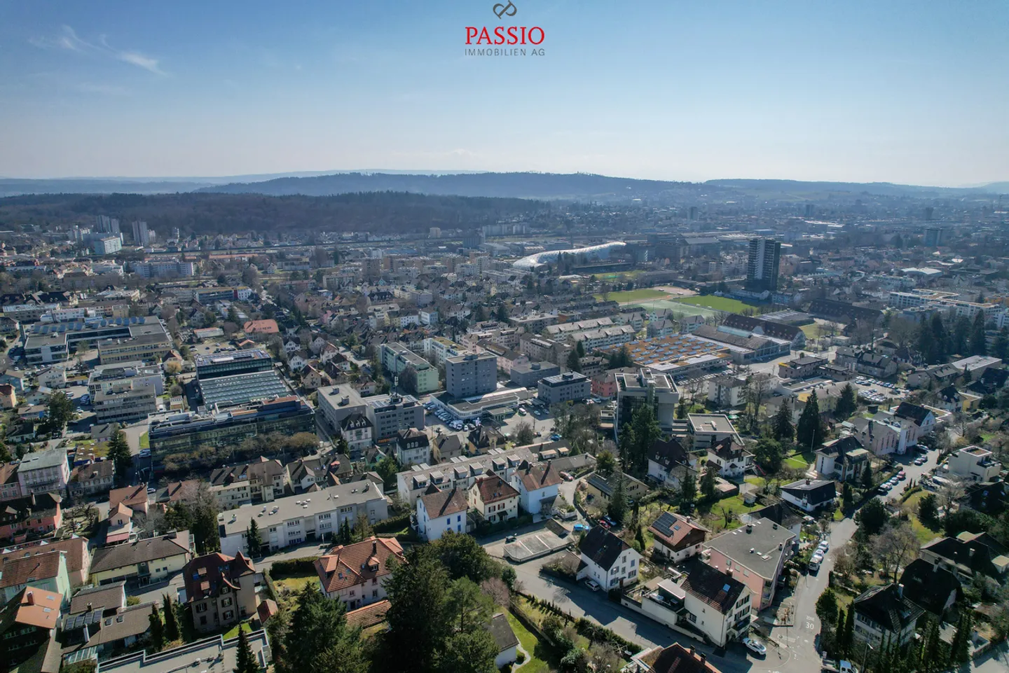 Bâtiment unique avec 3 appartements et vue imprenable - Photo 22 sur 23