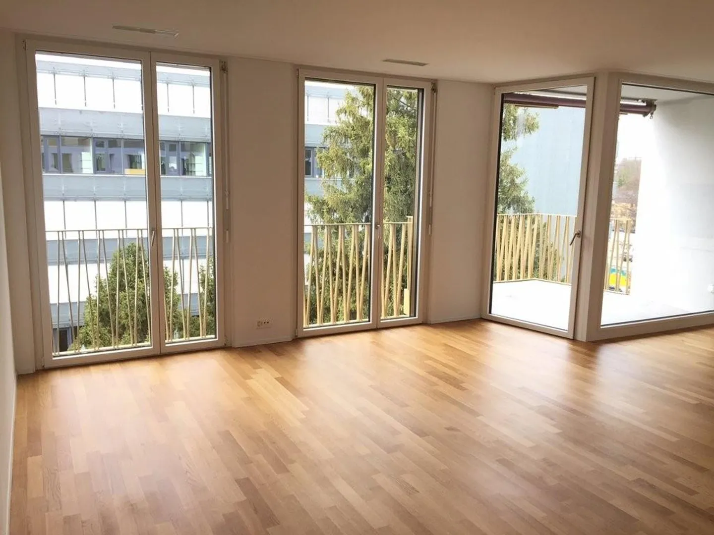 Wohnen an zentraler Lage! Ab 01.03.2026 verfügbar - Foto 2 von 7