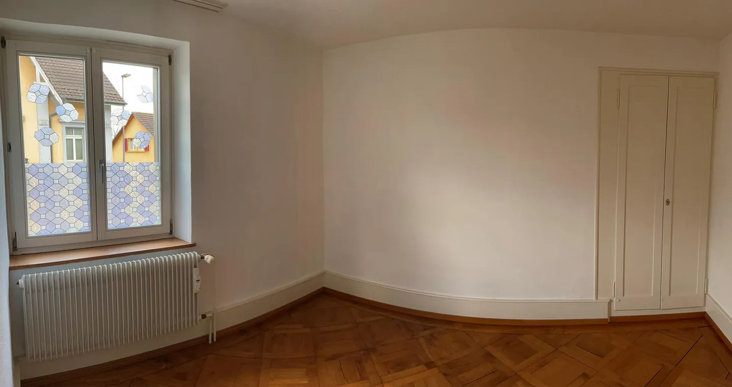 Appartement 3 pièces dans un emplacement central près de la gare - Photo 6 sur 10