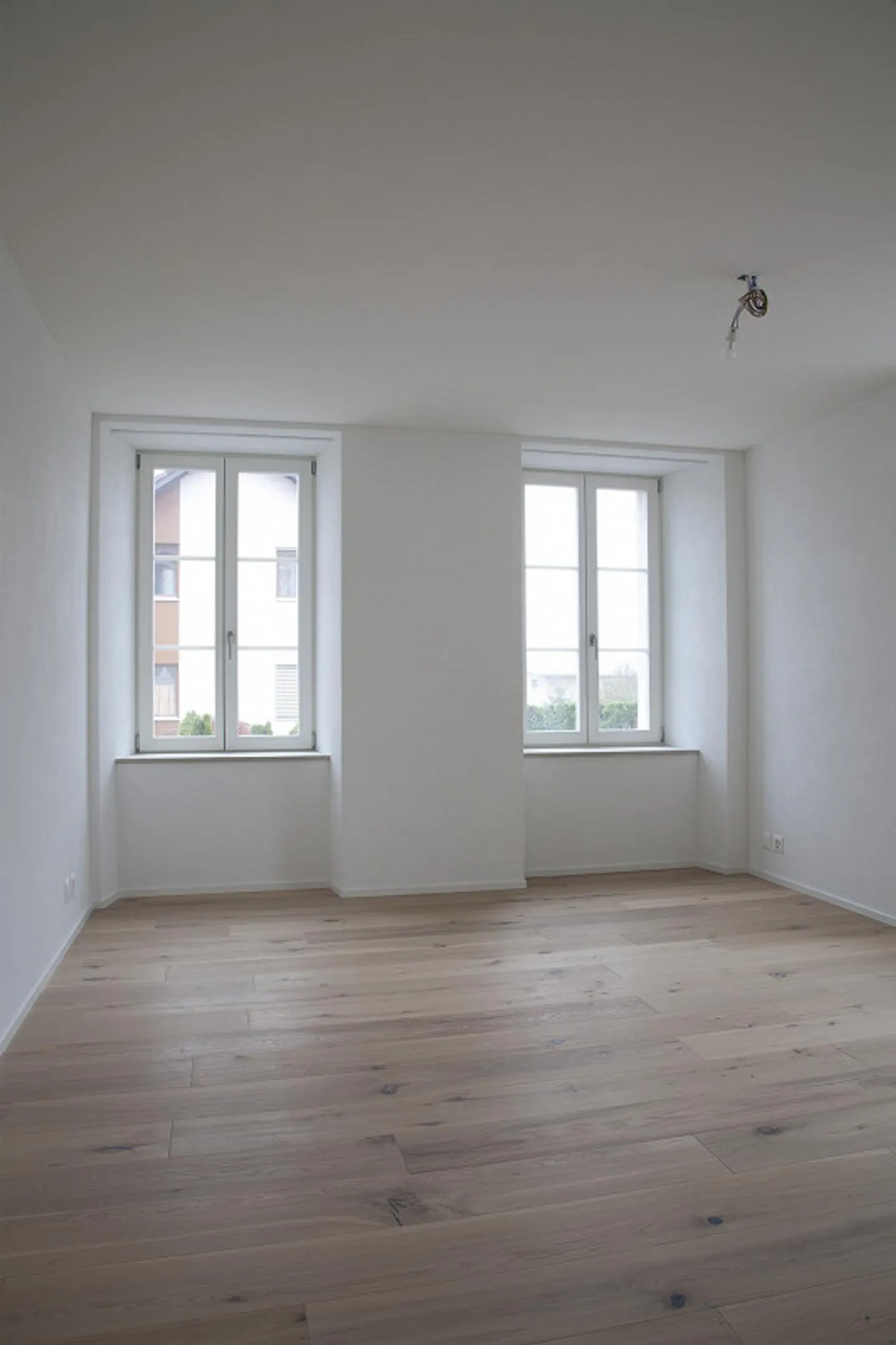 Charmante 2.5-Zimmer-Wohnung - Foto 2 von 6