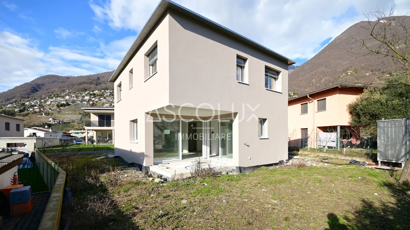 Affascinante casa singola - Foto 9 di 13