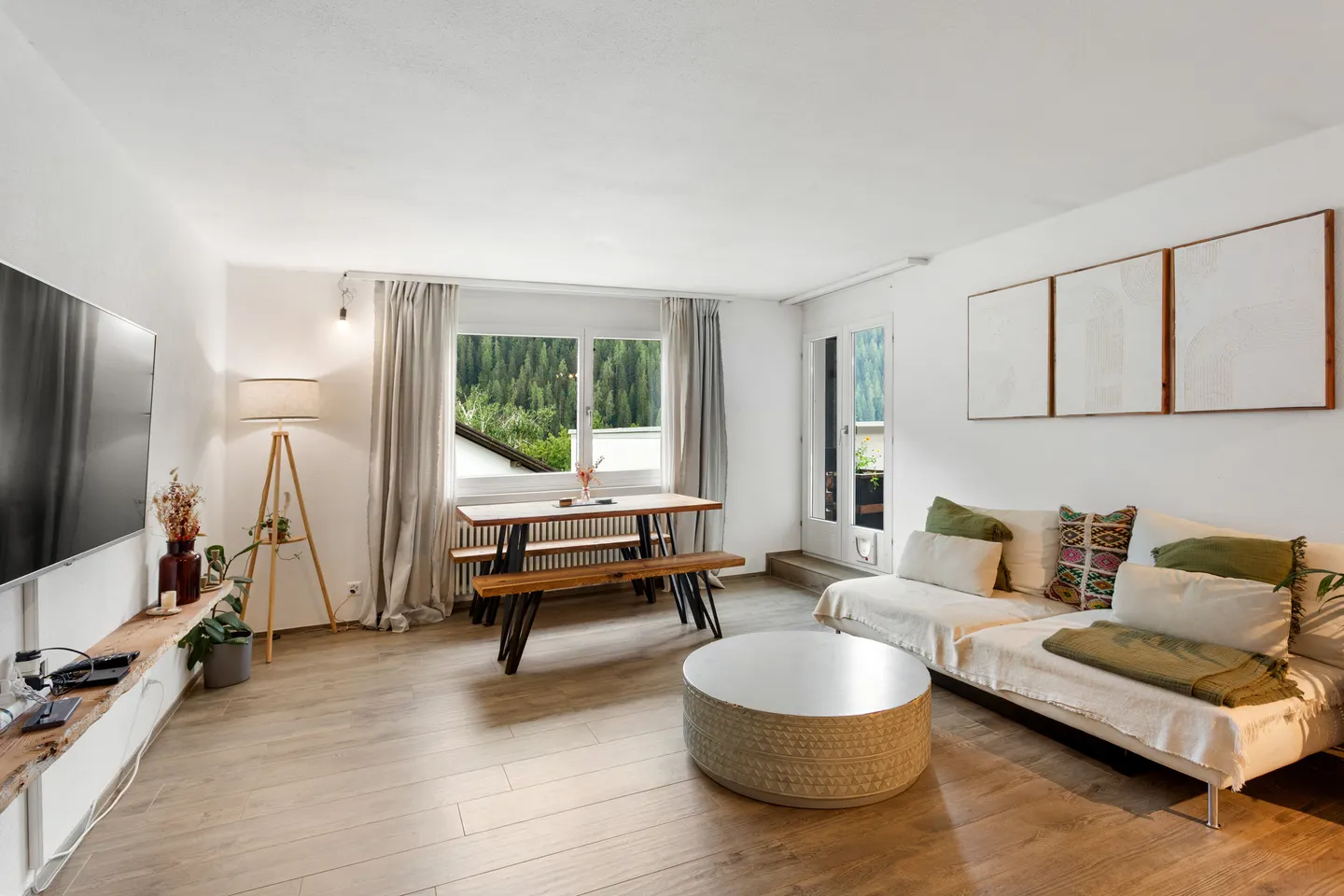Vivere confortevole con grande terrazza e vista meravigliosa - Foto 1 di 7