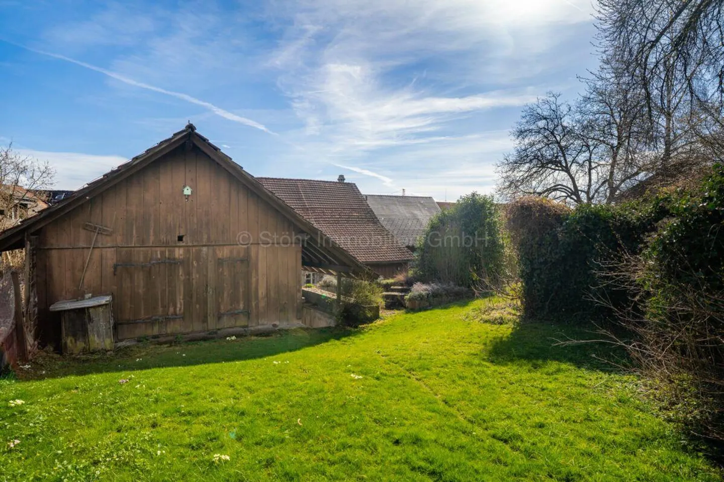 Building land in Brütten with historic farmhouse and development potential - Photo 5 of 27