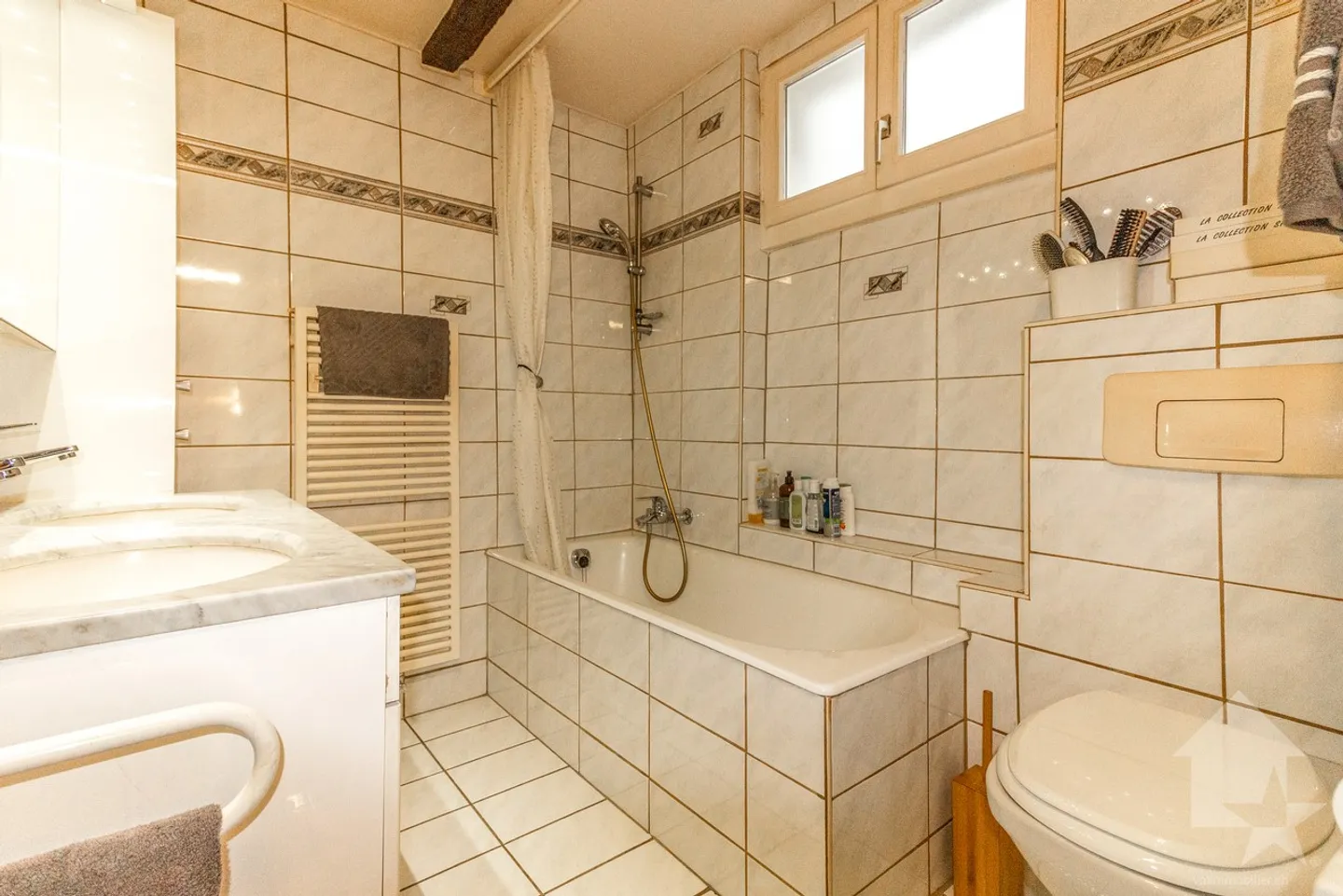 Charmante Wohnung in historischem Gebäude - Foto 5 von 13