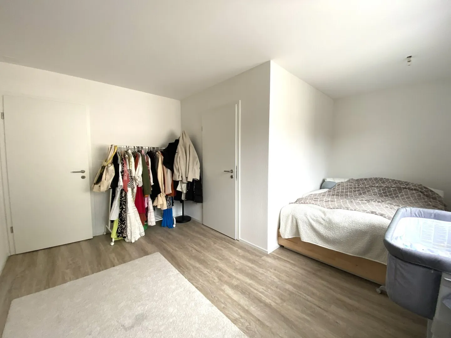 Penthouse avec vue panoramique, à 10 minutes de Fribourg - Photo 6 sur 10