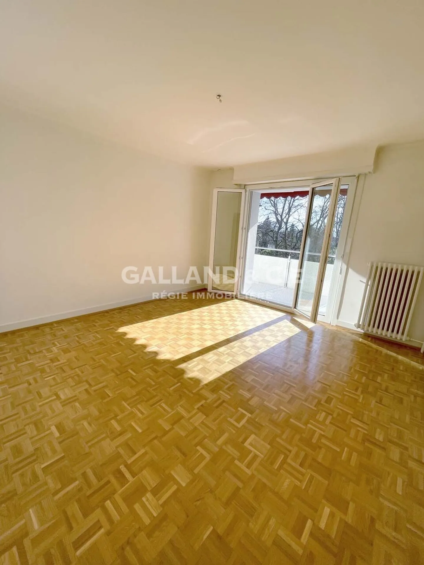 Appartamento di 3 stanze e hall al 1° piano - Foto 3 di 8