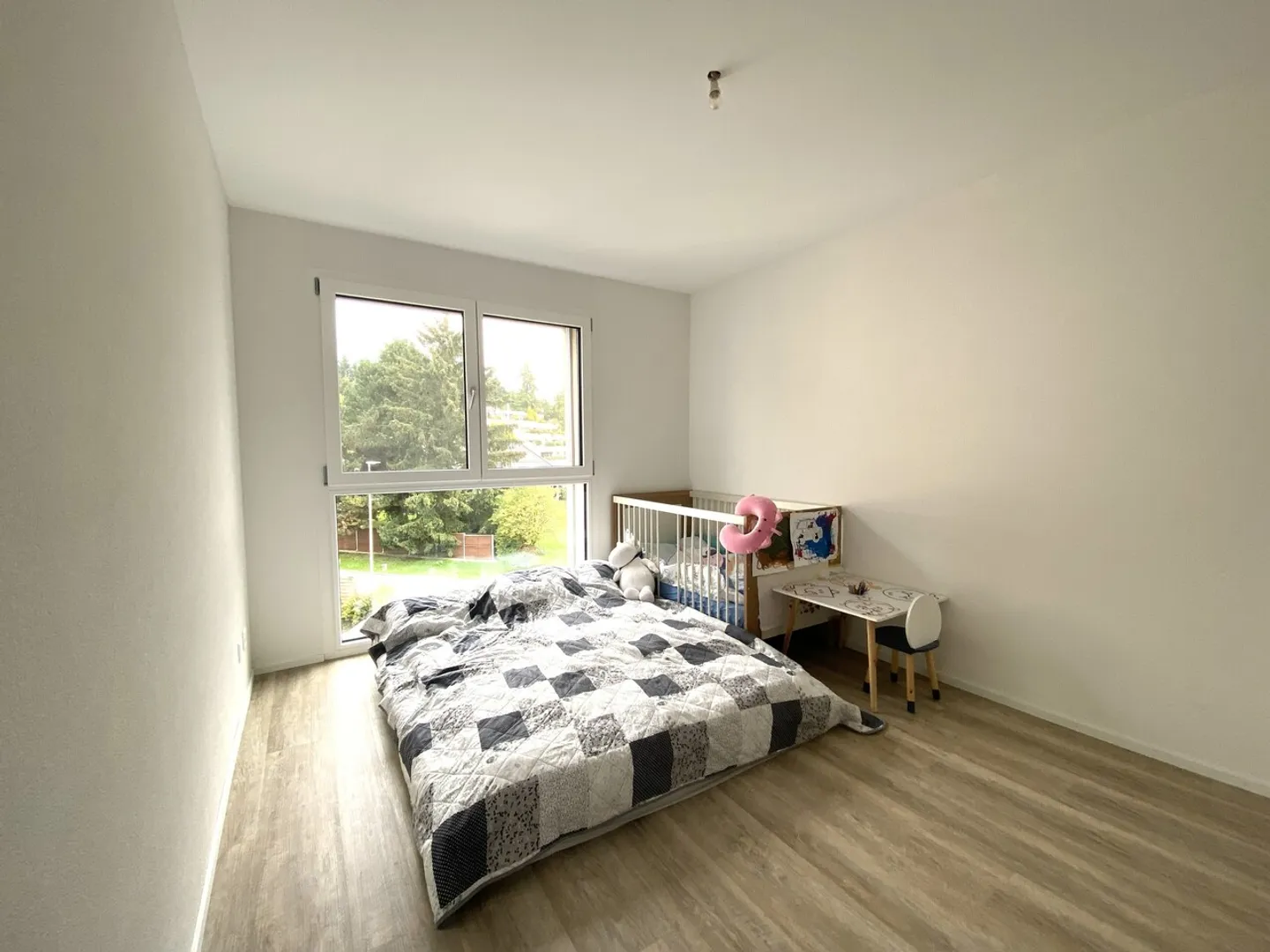Penthouse avec vue panoramique, à 10 minutes de Fribourg - Photo 7 sur 10