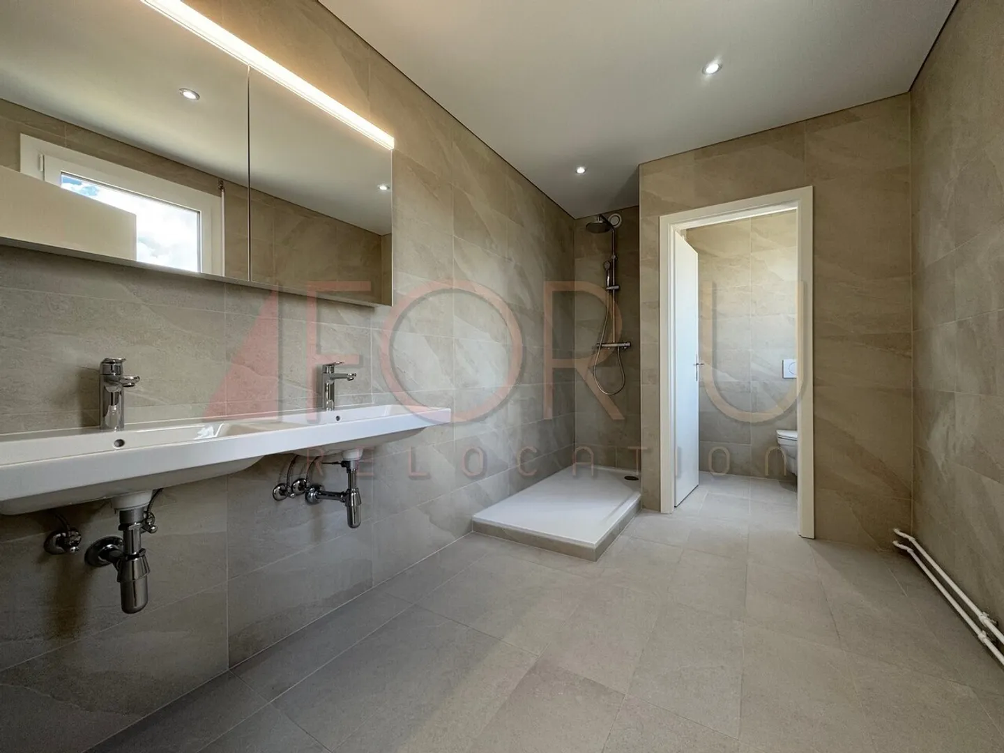 Magnifico attico di 6.5 locali, nuovo, con 2 terrazze e vista vicino all'ONU - Foto 11 di 12