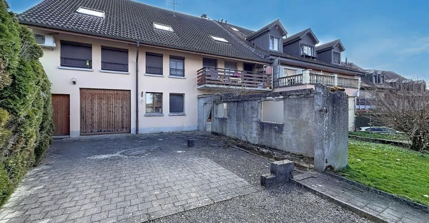 Villars le Terroir - Two apartments for sale in a small condominium - Photo 2 of 3