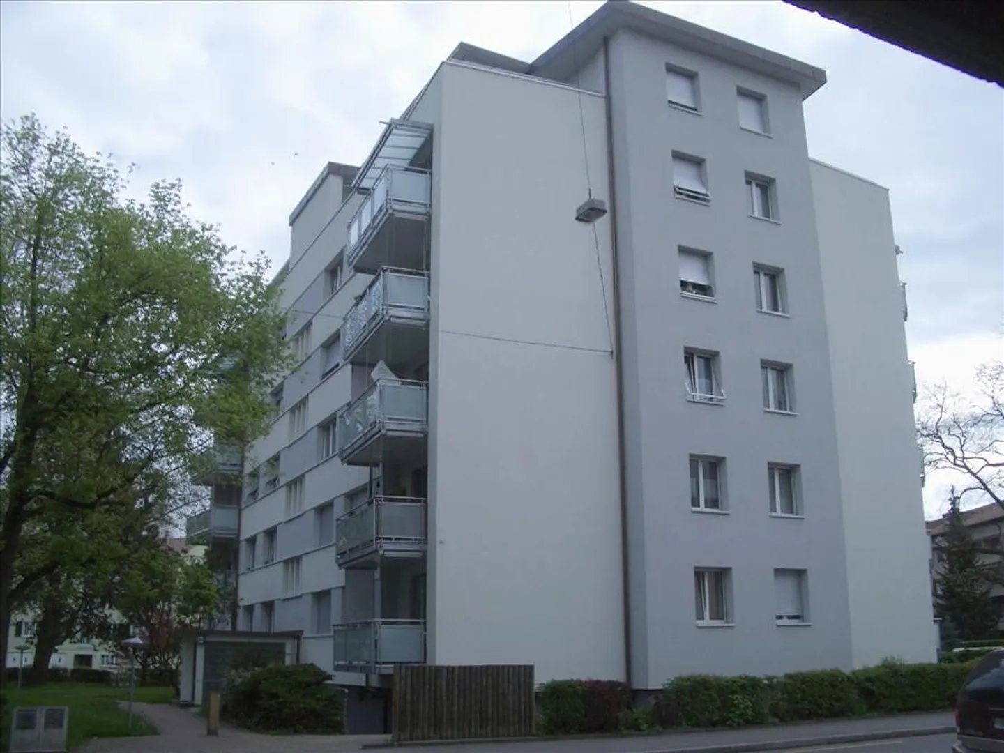 AFFITTO SENZA CAUZIONE - Vicino a Neuweilerplatz! - Foto 1 di 4