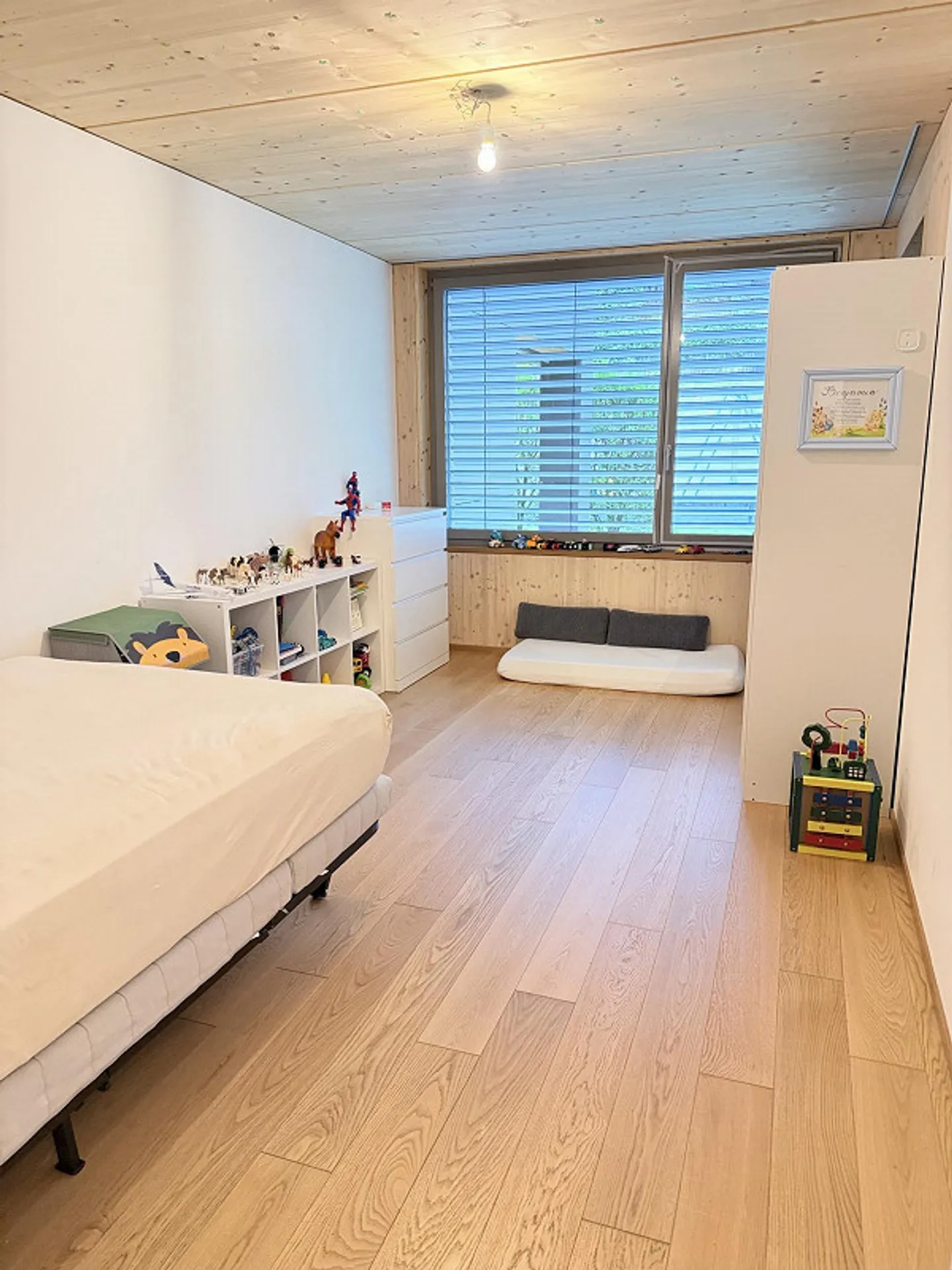 Modern 4.5-room apartment • 138 m² • Two private gardens in Küssnacht - Photo 15 of 19