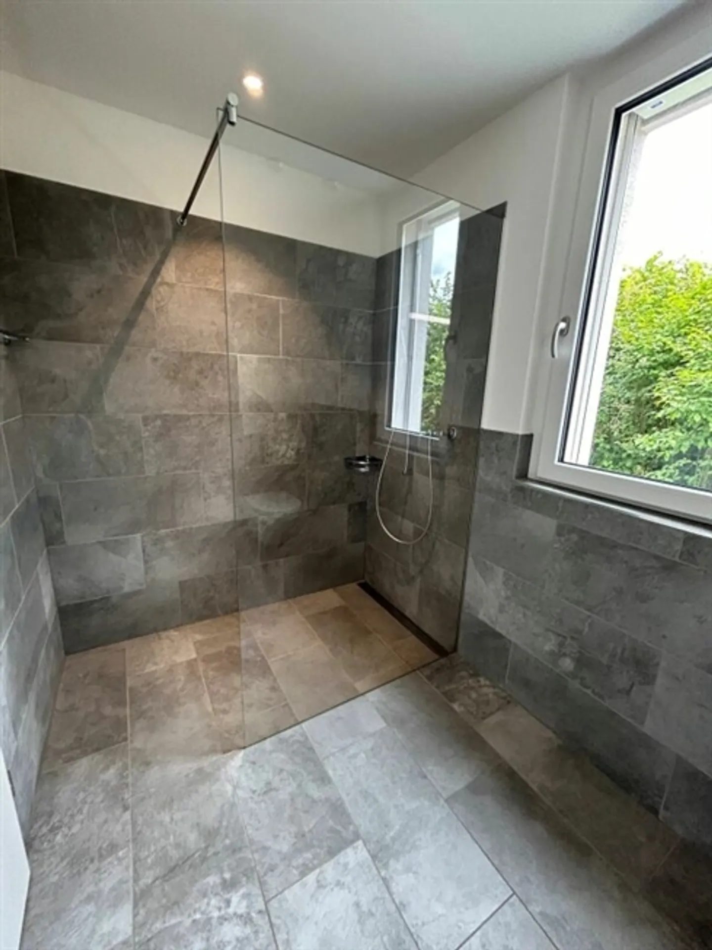 Oeschgen / Appartamento al piano terra di 2,5 stanze D 0.3 - Foto 4 di 6