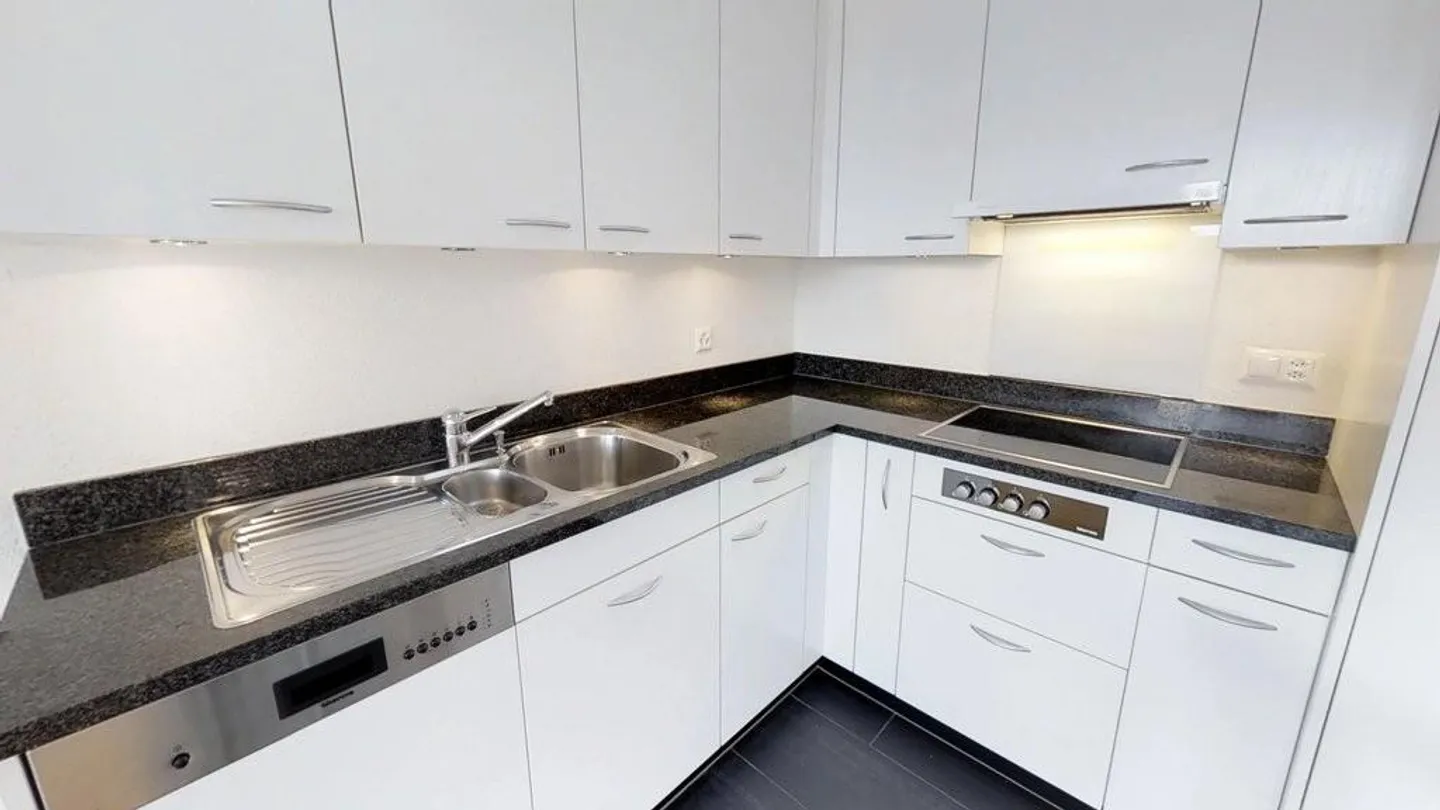 Comfortable living and enjoying the panoramic view! - Photo 1 of 8