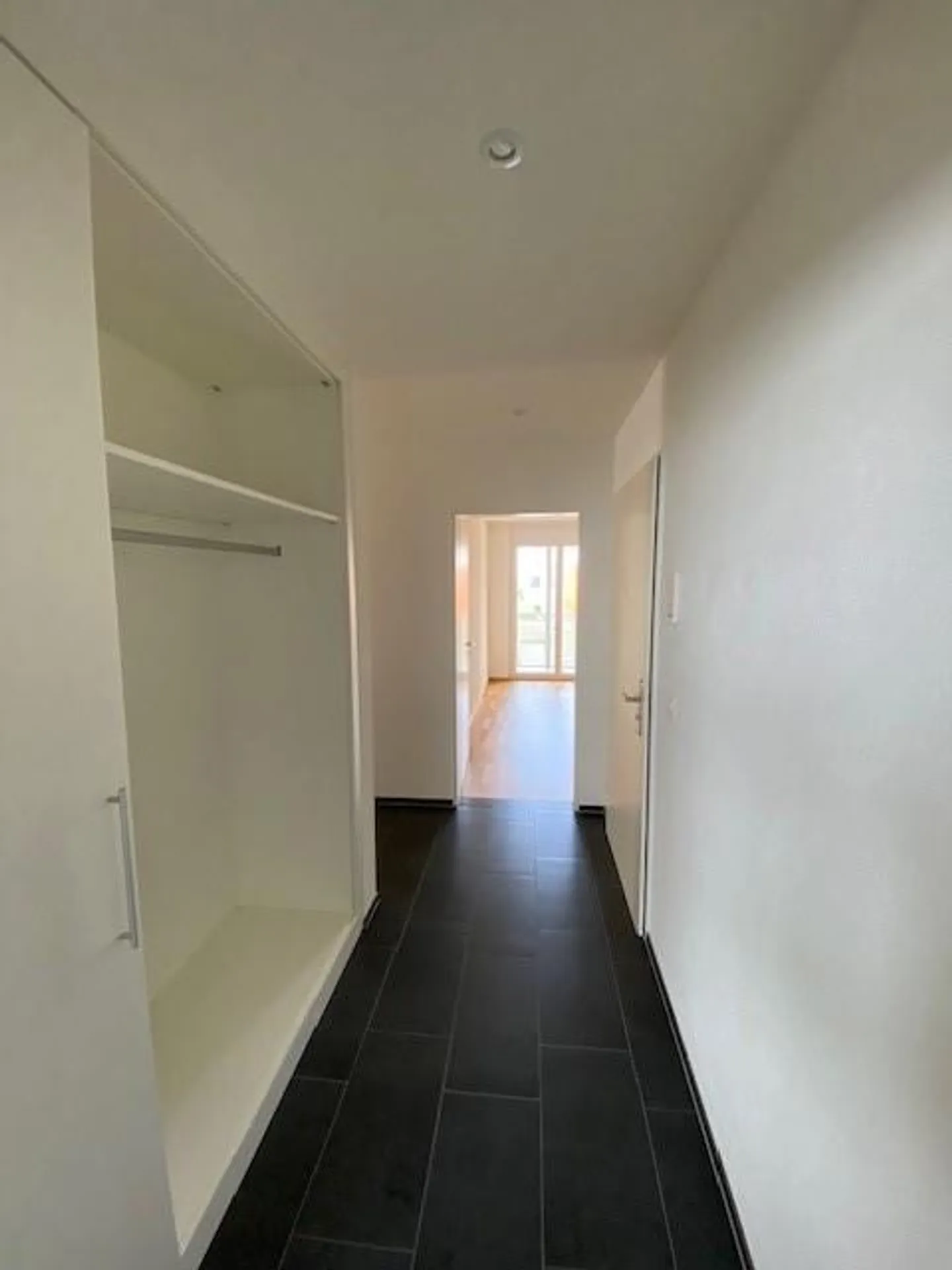 Appartamento moderno con balcone a Wangen an der Aare - Foto 8 di 13