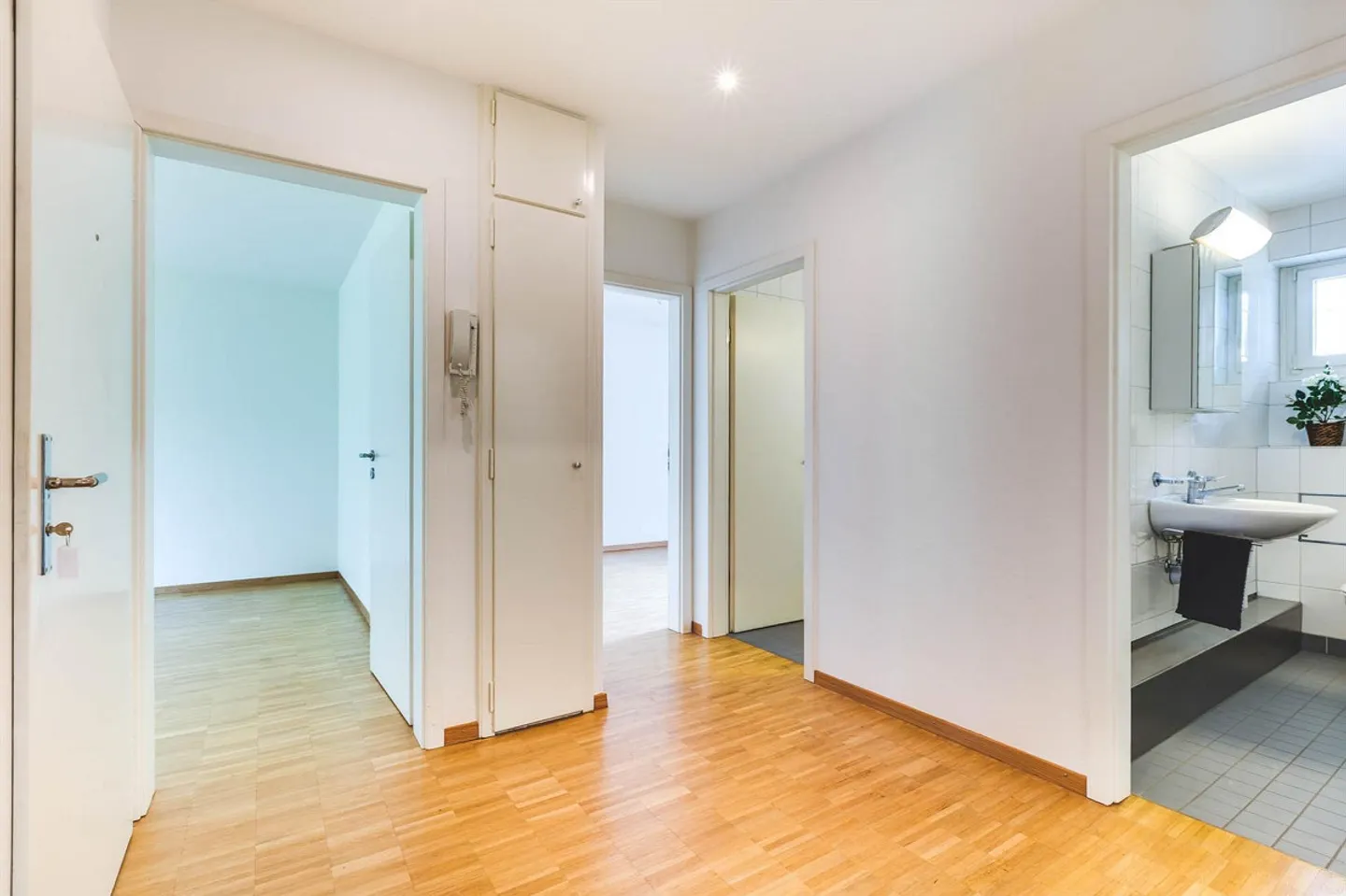 Geräumige Wohnung im Gellert - Foto 2 von 12