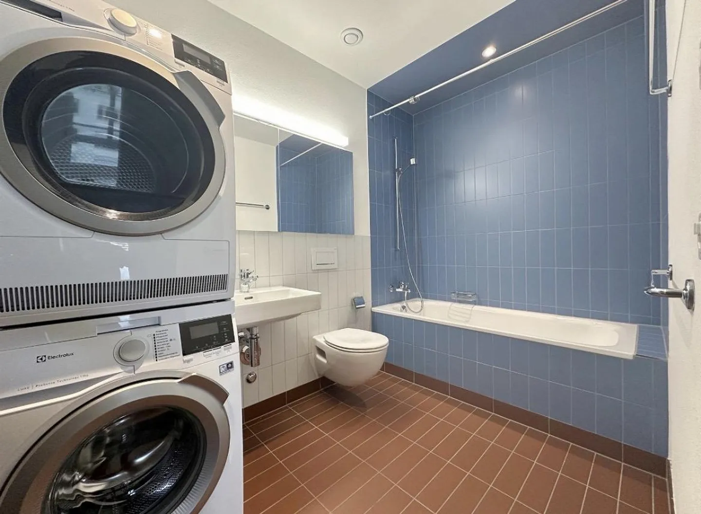 3.5 room apartment in Kreis 2 - Photo 4 of 6