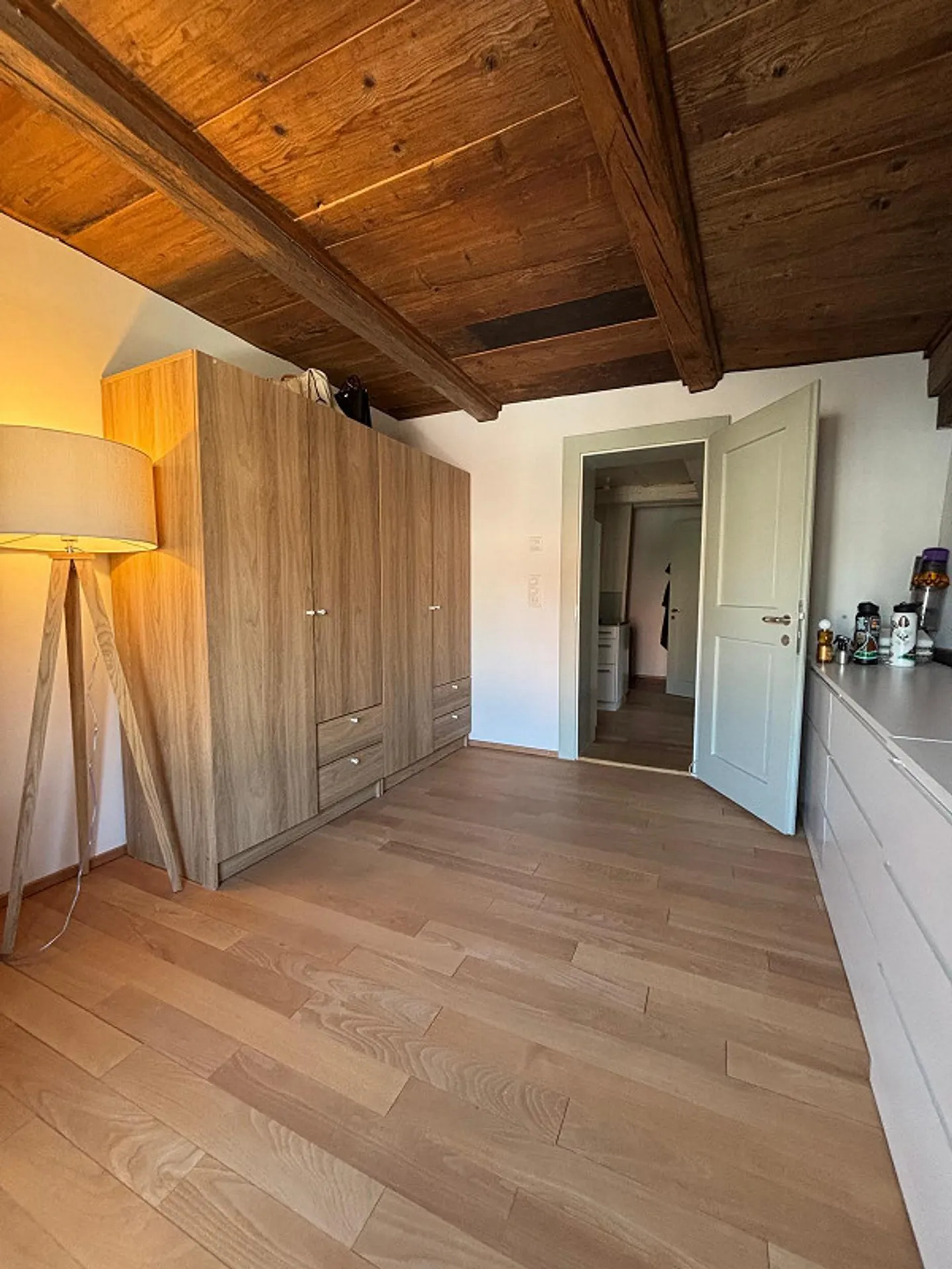 Zug Old Town - Charming 4.5-Room Apartment - Photo 11 of 15