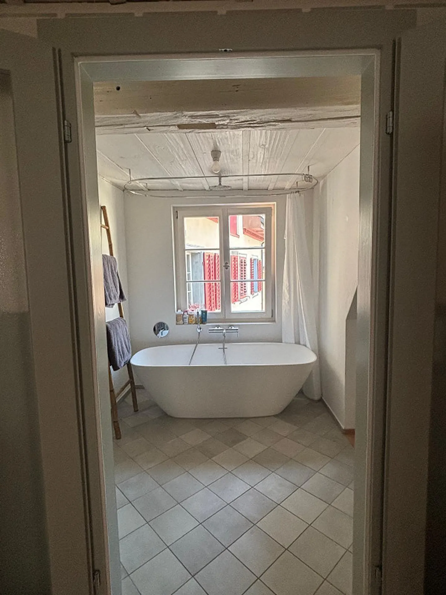 Zug Old Town - Charming 4.5-Room Apartment - Photo 7 of 15