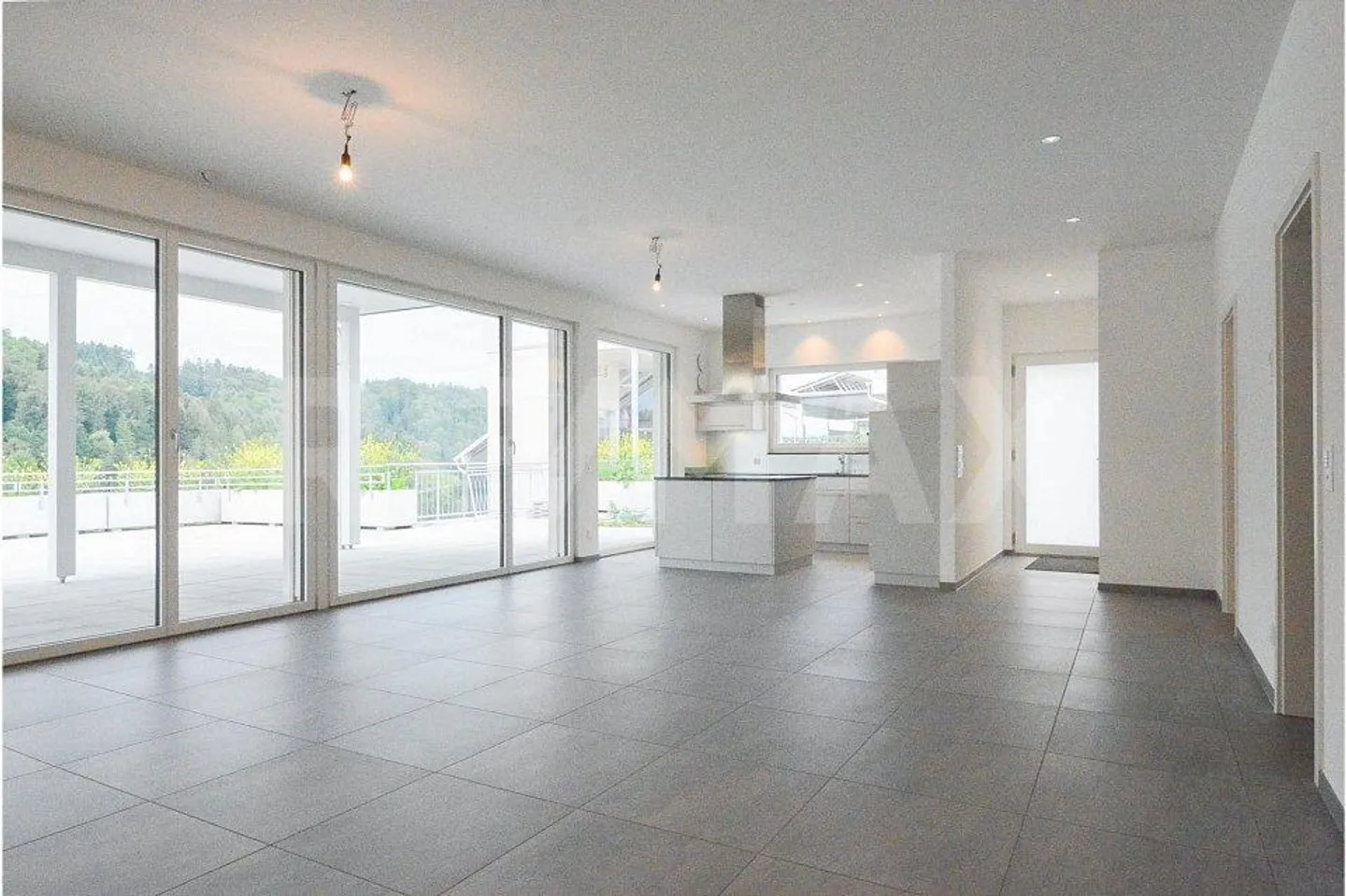 Casa Terrassa XXL con Vista Magnifica: Soleggiata, Tranquilla e Vicina alla Natura - Foto 3 di 9