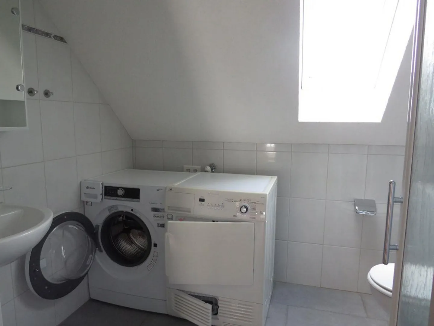 Moderne 4.5-Zimmer Penthouse-Wohnung - Foto 12 von 13