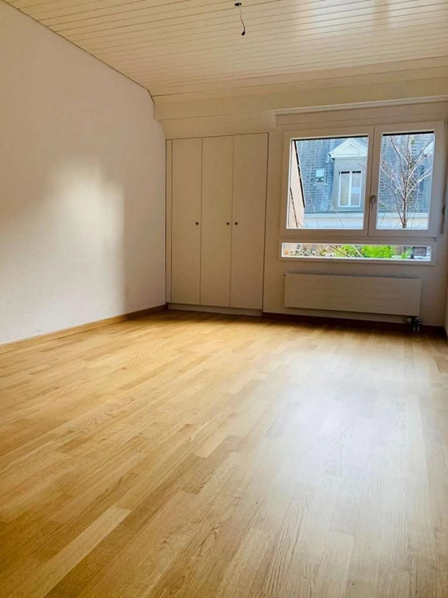 Bel appartement dans un emplacement calme - Photo 6 sur 7