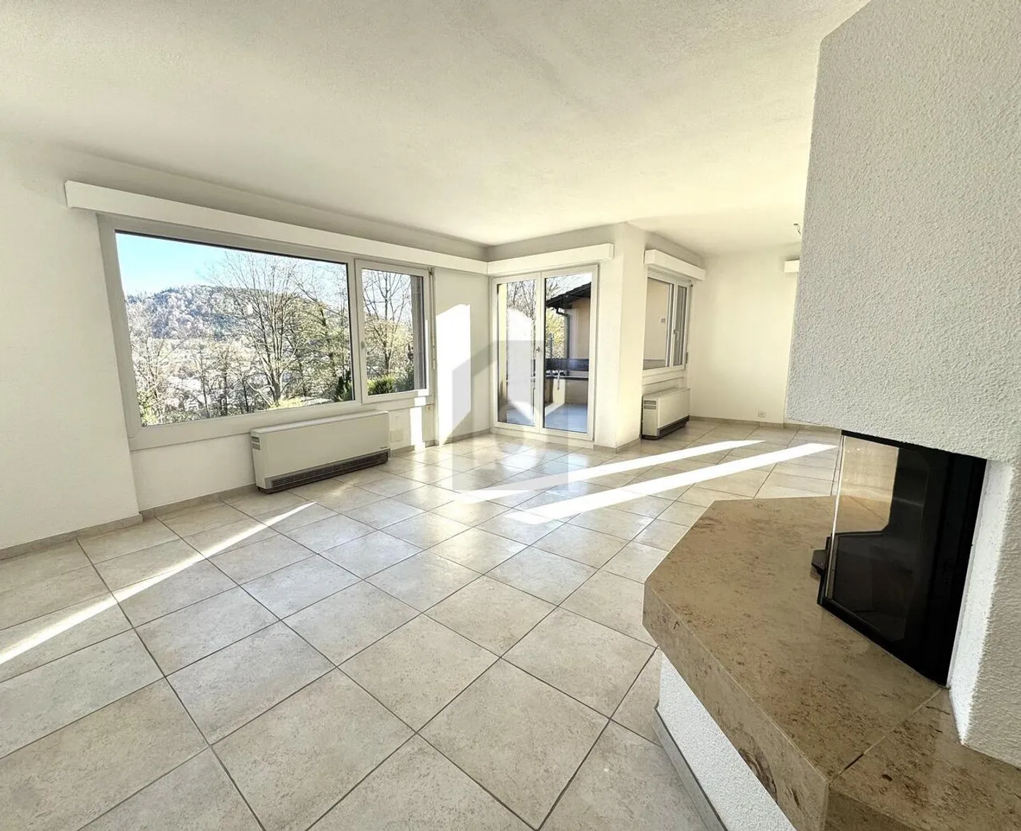 Charmantes Doppelhaus - Foto 2 von 6