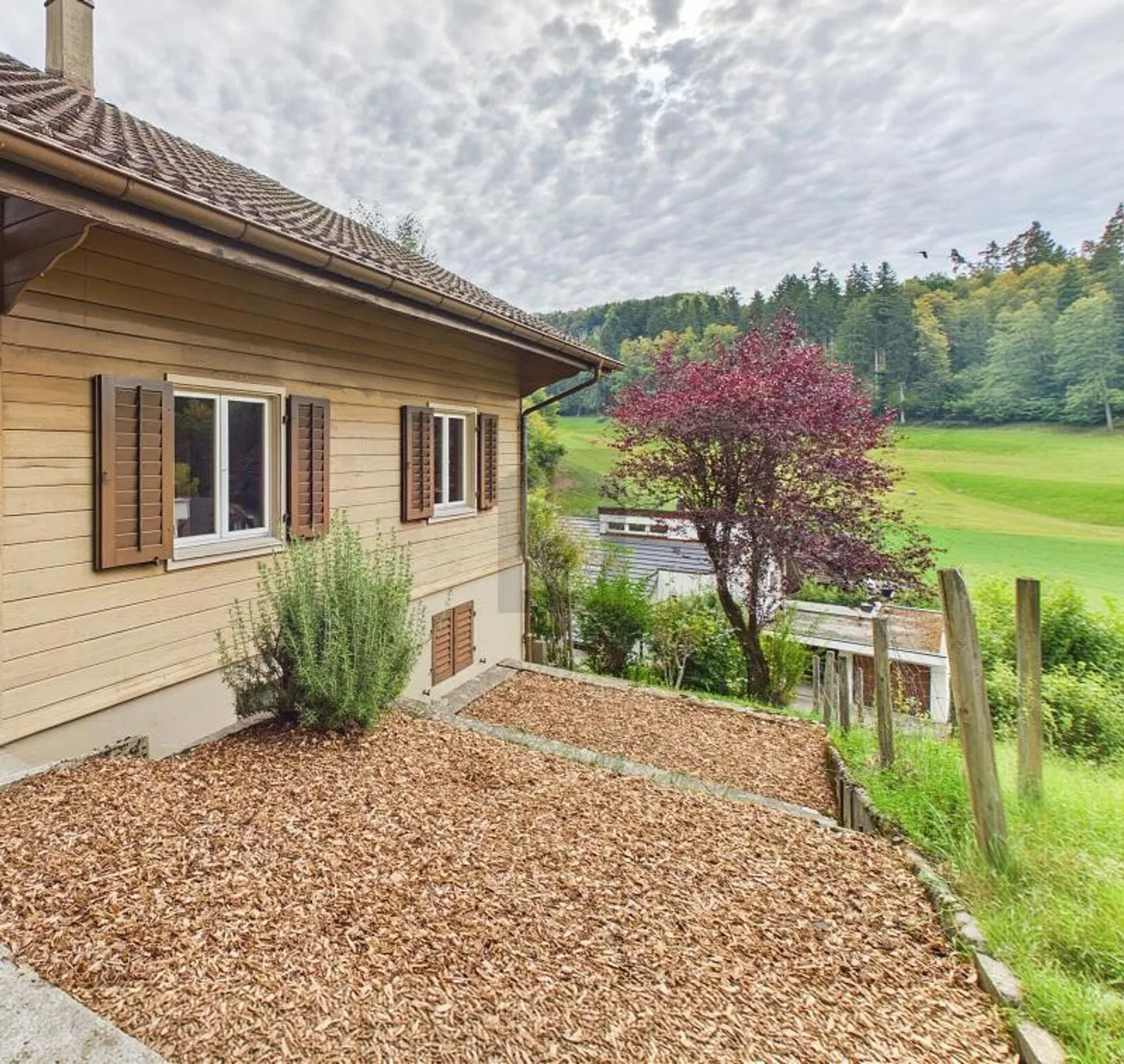 Incantevole casa familiare a Unterkulm - Foto 1 di 6