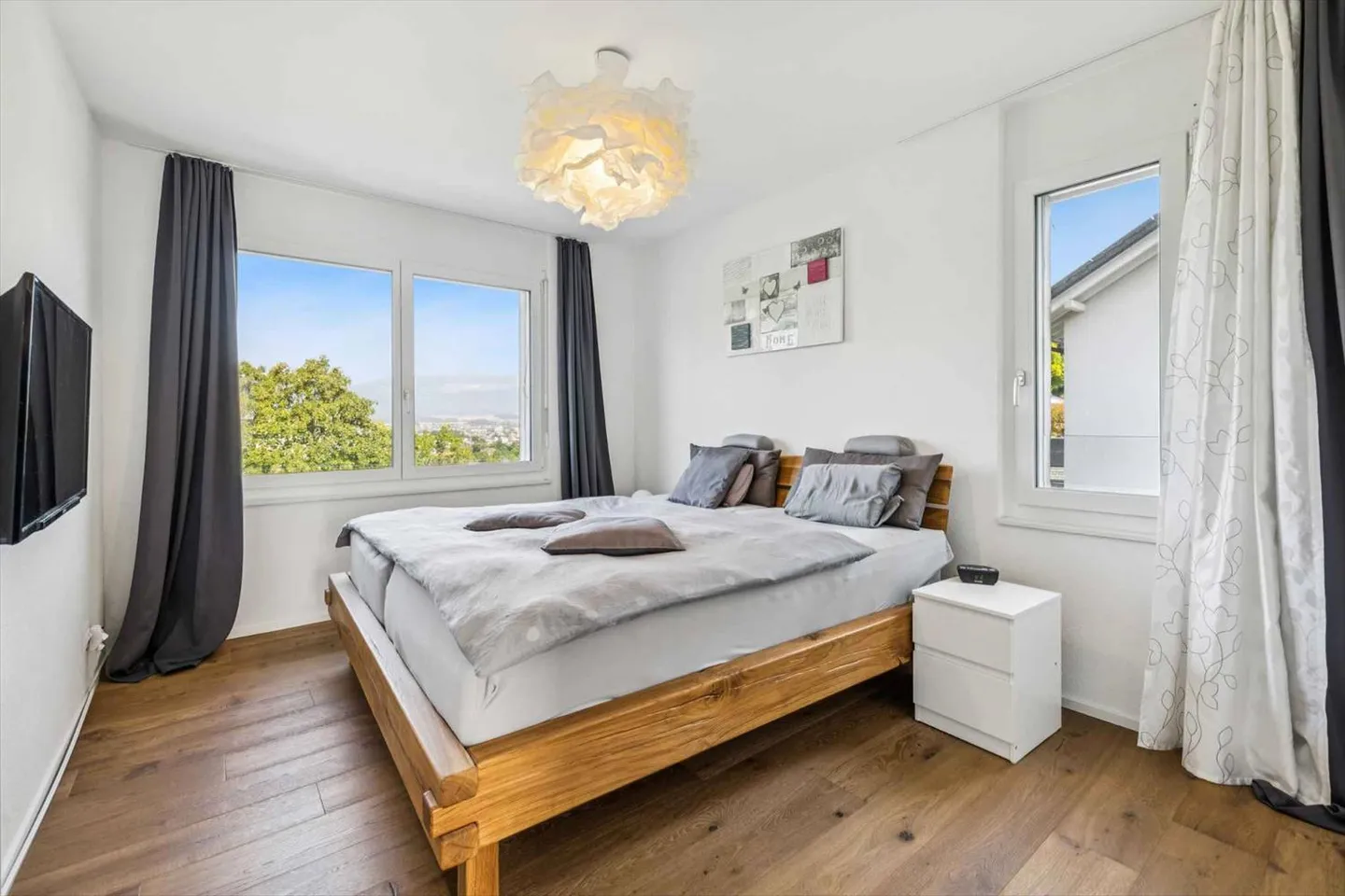 Zeitgenössisches 5,5-Zimmer-Reihenhaus - Foto 6 von 13