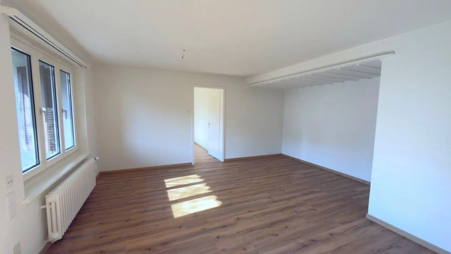 Appartement 4.5 pièces entièrement rénové - Photo 11 sur 12