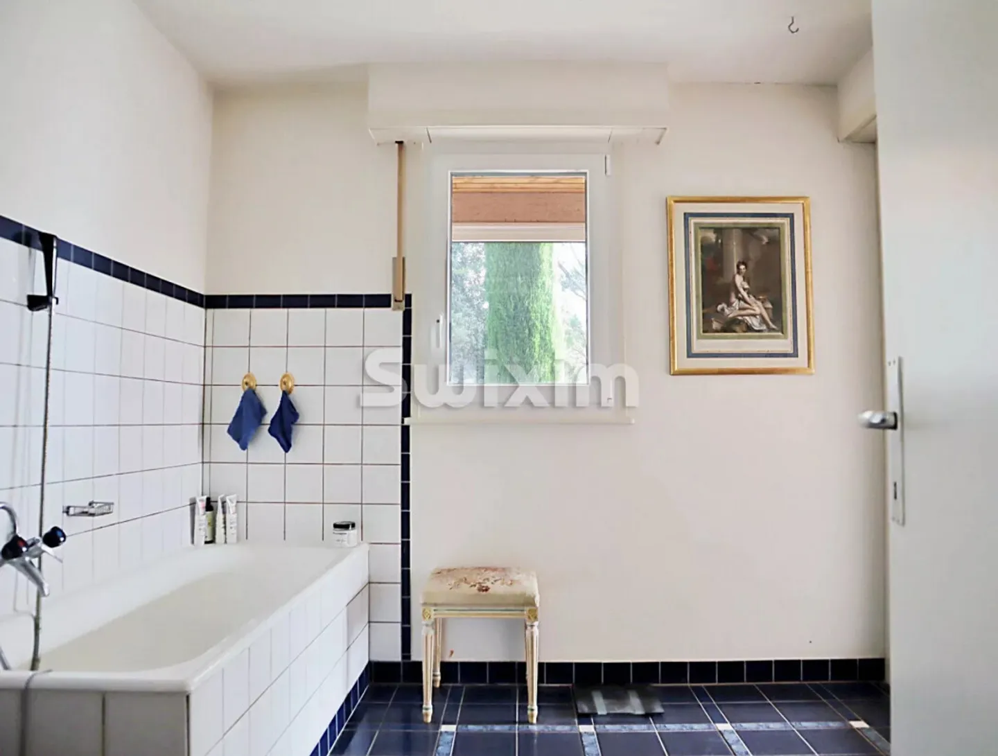 Opportunità! Grande villa indipendente di 6 stanze con vista sul lago! - Foto 7 di 7